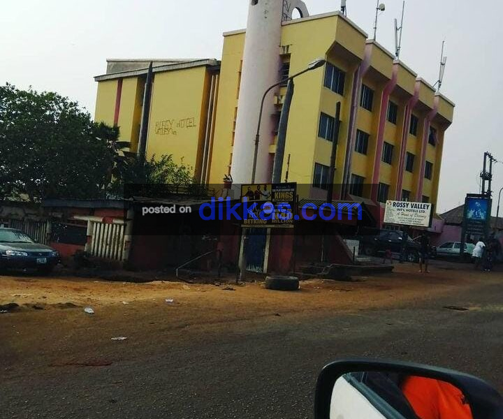 Distress Sale: GMonsco LTD Office Space House Building Enugu for sale
