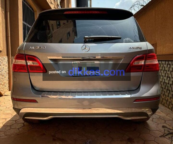 Mercedes-Benz ML350 full options