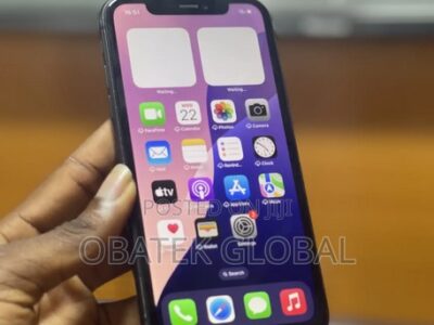 Apple iPhone 11 64 GB Black